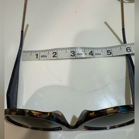Christian Dior Sunglasses - Picture 6 of 7